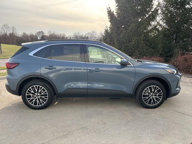 new 2025 Ford Escape car, priced at $42,063