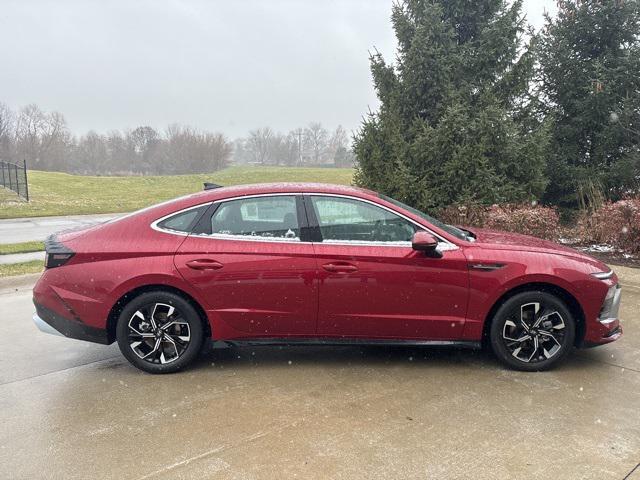 new 2025 Hyundai Sonata car, priced at $29,970