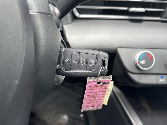 new 2025 Hyundai Elantra car, priced at $23,580