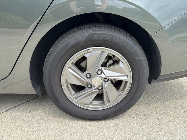 new 2025 Hyundai Elantra car, priced at $23,580