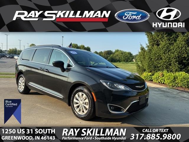 used 2017 Chrysler Pacifica car, priced at $16,690