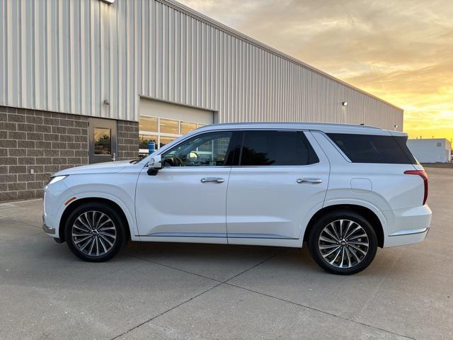 used 2024 Hyundai Palisade car, priced at $45,900