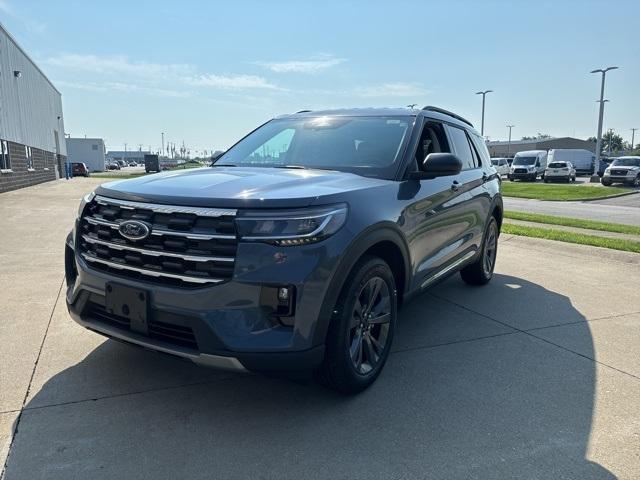 new 2025 Ford Explorer car, priced at $47,600