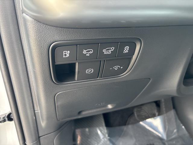 new 2026 Hyundai IONIQ 9 car, priced at $61,565