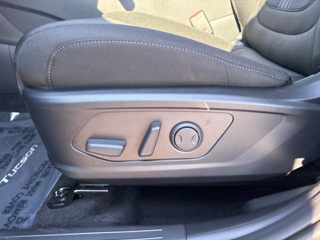 new 2026 Hyundai Tucson car, priced at $32,285