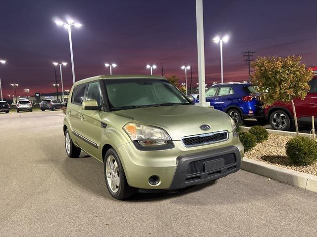 used 2011 Kia Soul car, priced at $5,900