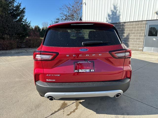 new 2025 Ford Escape car, priced at $30,028