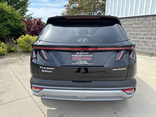 new 2025 Hyundai TUCSON Hybrid car, priced at $42,885