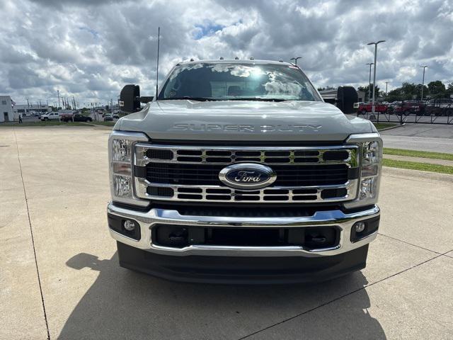 new 2025 Ford F-350 car, priced at $70,865