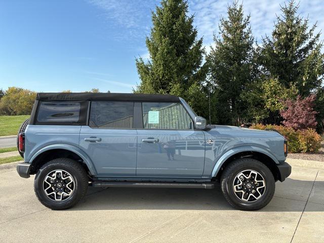 new 2024 Ford Bronco car, priced at $52,360