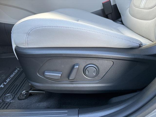 new 2026 Hyundai Tucson car, priced at $33,270