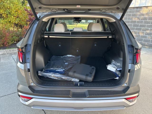 new 2026 Hyundai Tucson car, priced at $33,270