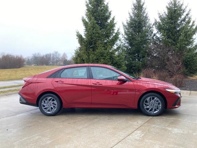 new 2024 Hyundai Elantra car, priced at $24,830