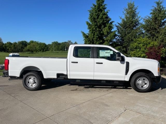 new 2024 Ford F-350 car, priced at $51,340