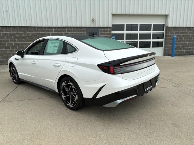 new 2024 Hyundai Sonata car, priced at $29,999