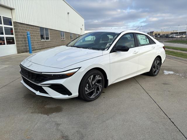 new 2025 Hyundai Elantra car, priced at $29,265