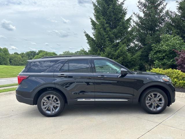 new 2025 Ford Explorer car, priced at $46,970