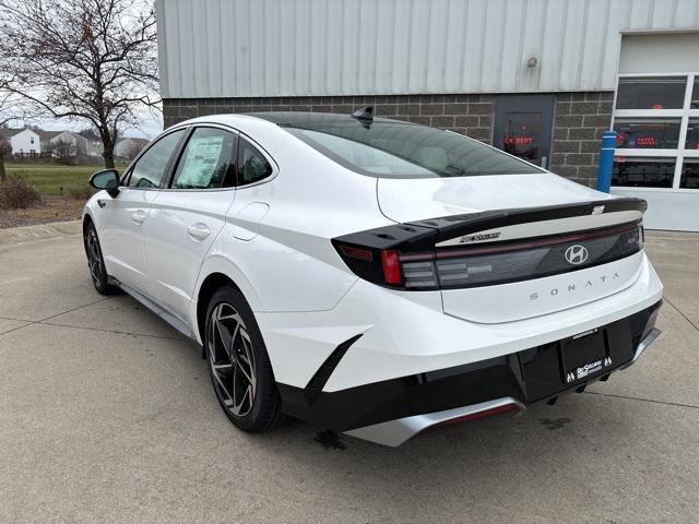 new 2025 Hyundai Sonata car, priced at $33,100