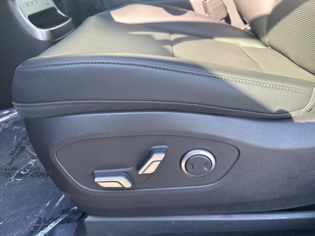 new 2026 Hyundai IONIQ 9 car, priced at $68,870