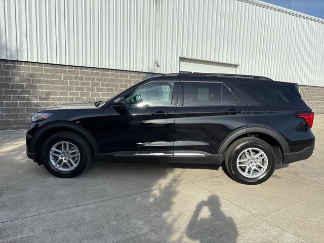 new 2025 Ford Explorer car, priced at $41,849