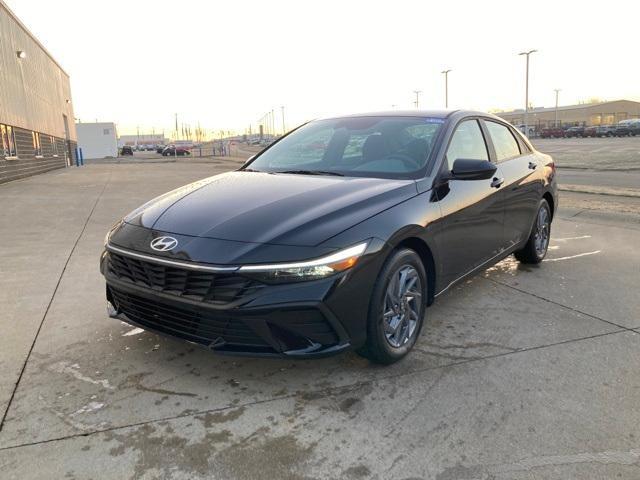 new 2024 Hyundai Elantra car, priced at $24,815