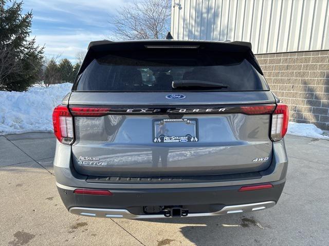 new 2025 Ford Explorer car, priced at $44,711