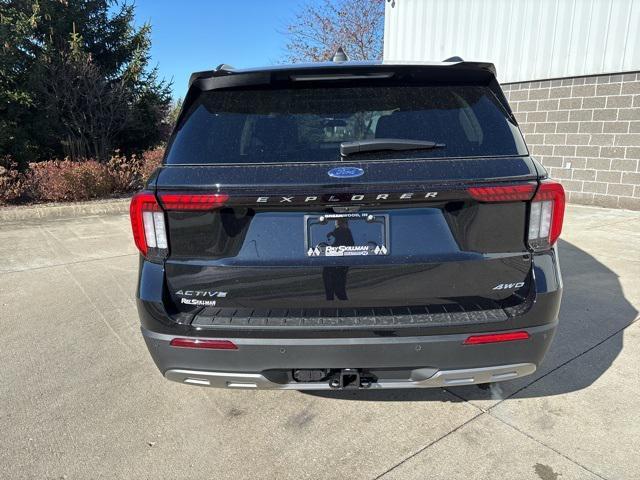 new 2025 Ford Explorer car, priced at $49,299