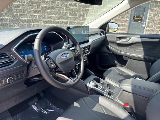 new 2025 Ford Escape PHEV car, priced at $40,718