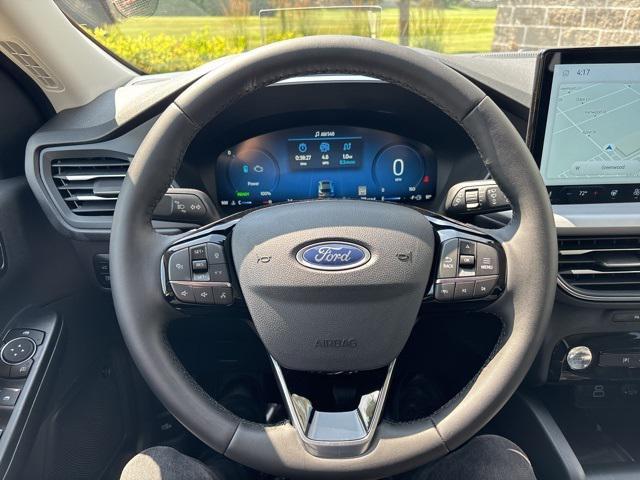 new 2025 Ford Escape PHEV car, priced at $40,718