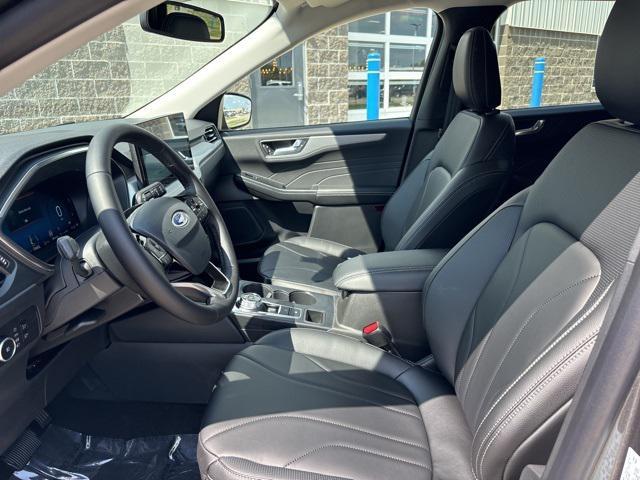 new 2025 Ford Escape PHEV car, priced at $40,718