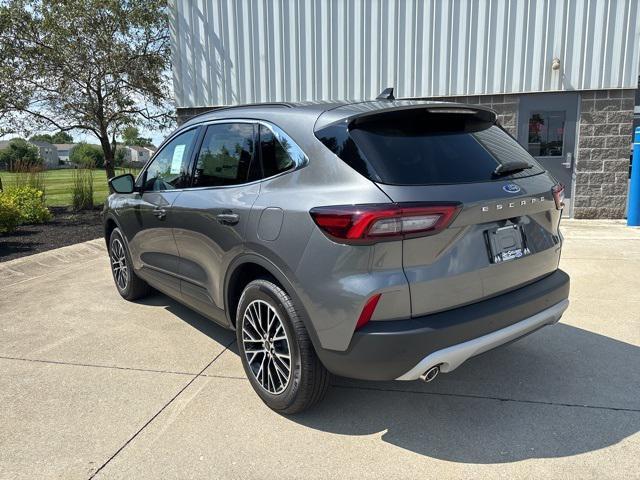 new 2025 Ford Escape PHEV car, priced at $40,718