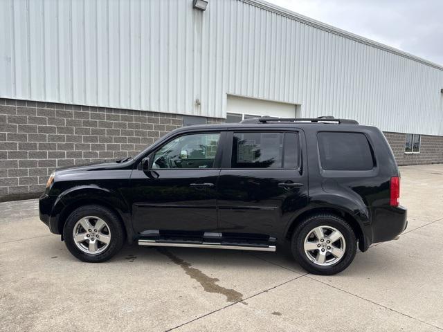 used 2011 Honda Pilot car, priced at $8,900