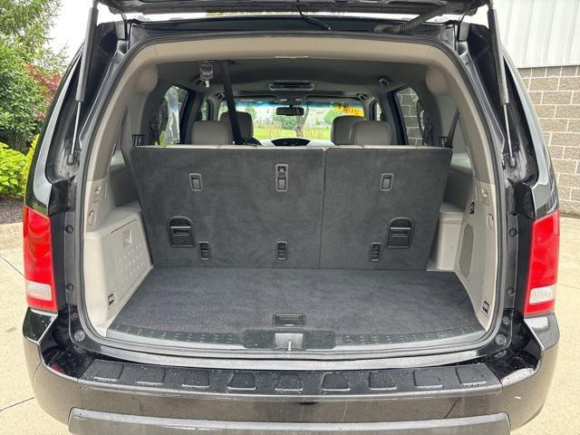 used 2011 Honda Pilot car, priced at $8,900