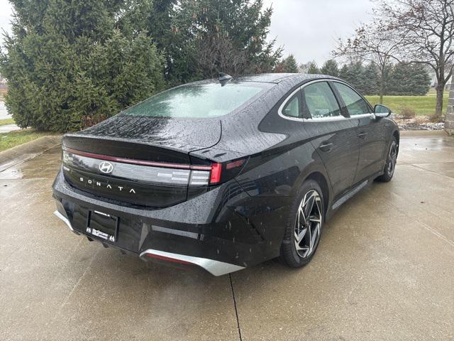 new 2025 Hyundai Sonata car, priced at $32,520