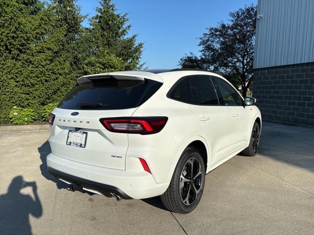 new 2024 Ford Escape car, priced at $39,012