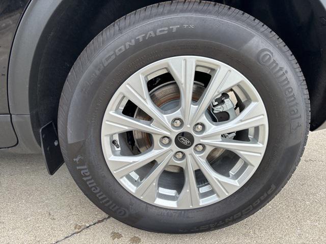 new 2025 Ford Escape car, priced at $29,894