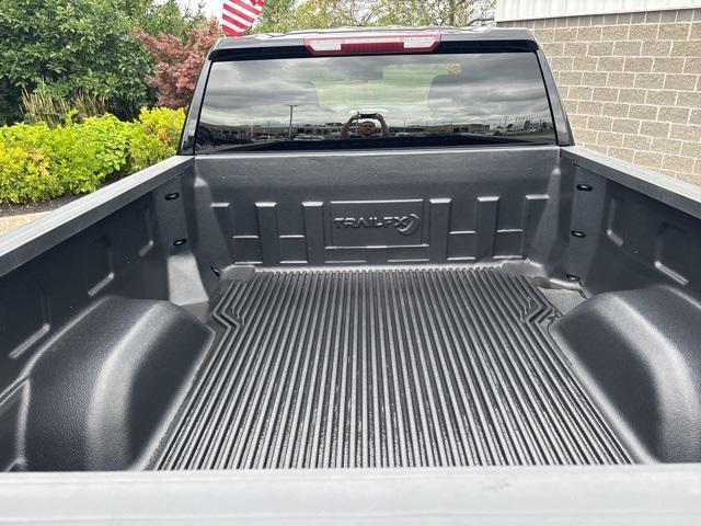 used 2022 GMC Sierra 1500 car, priced at $40,615