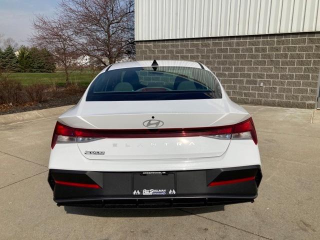 new 2024 Hyundai Elantra car, priced at $23,545