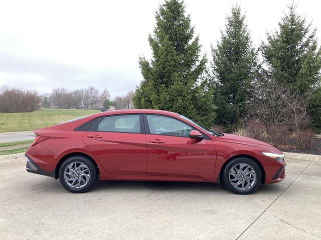 new 2024 Hyundai Elantra car, priced at $23,524