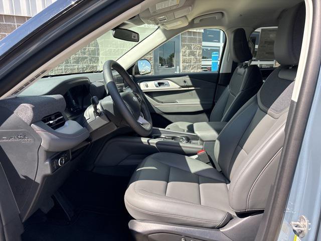 new 2025 Ford Explorer car, priced at $48,454