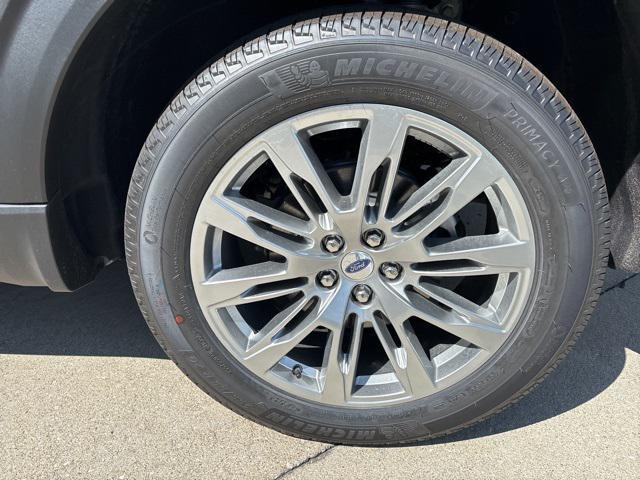 new 2025 Ford Explorer car, priced at $48,454