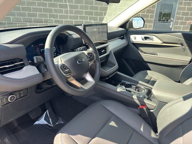 new 2025 Ford Explorer car, priced at $46,602