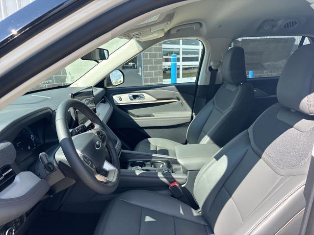 new 2025 Ford Explorer car, priced at $46,602