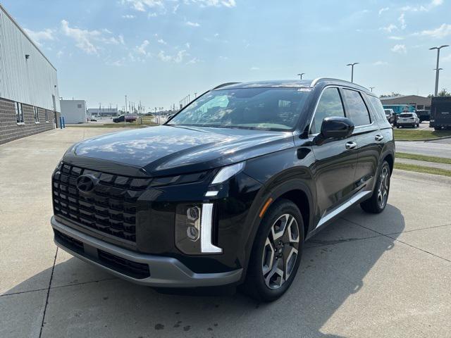 new 2025 Hyundai Palisade car, priced at $45,684