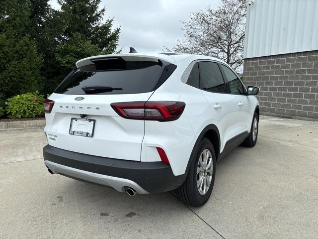 new 2024 Ford Escape car, priced at $32,376