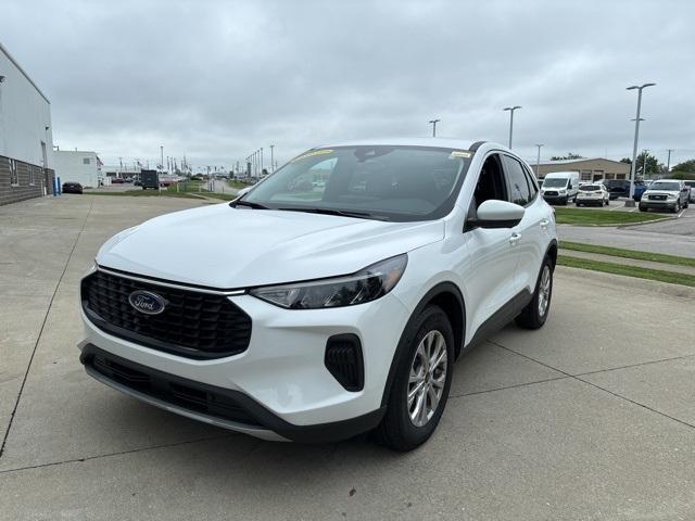 new 2024 Ford Escape car, priced at $32,376