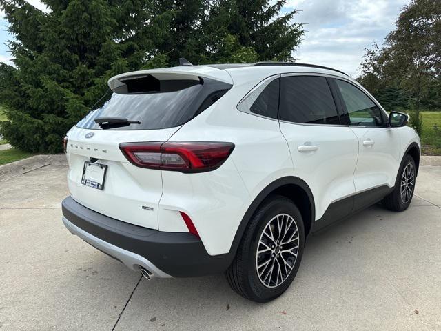 new 2025 Ford Escape PHEV car, priced at $36,795