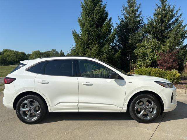 new 2024 Ford Escape car, priced at $31,335