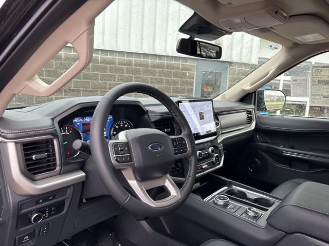 new 2024 Ford Expedition car, priced at $72,574