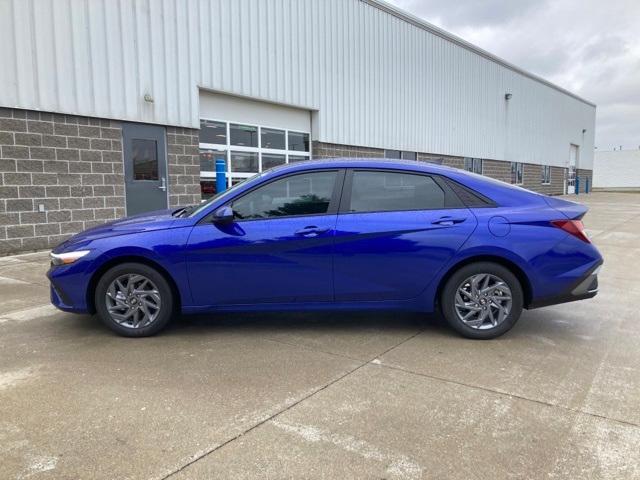 new 2024 Hyundai Elantra car, priced at $24,805